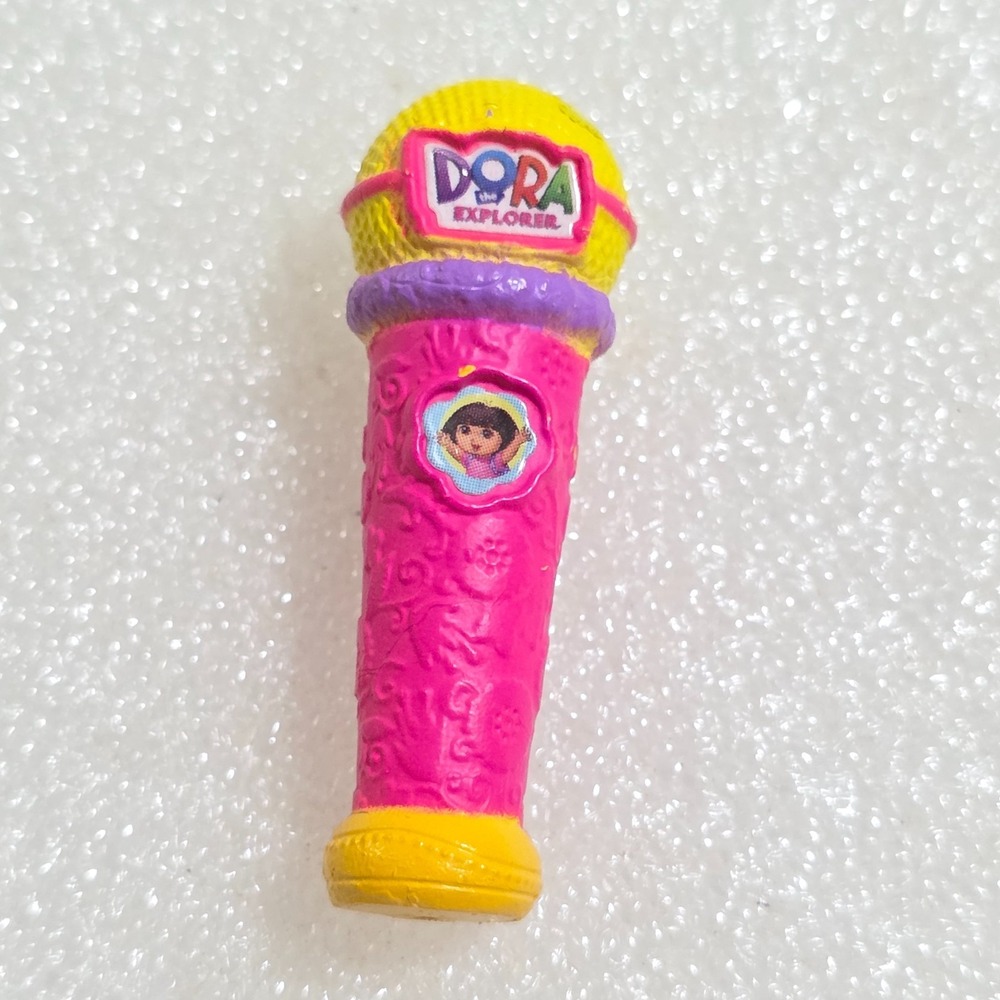 Zuru Mini Brands Dora the Explorer Microphone Toy Pink & Yellow 1.5"